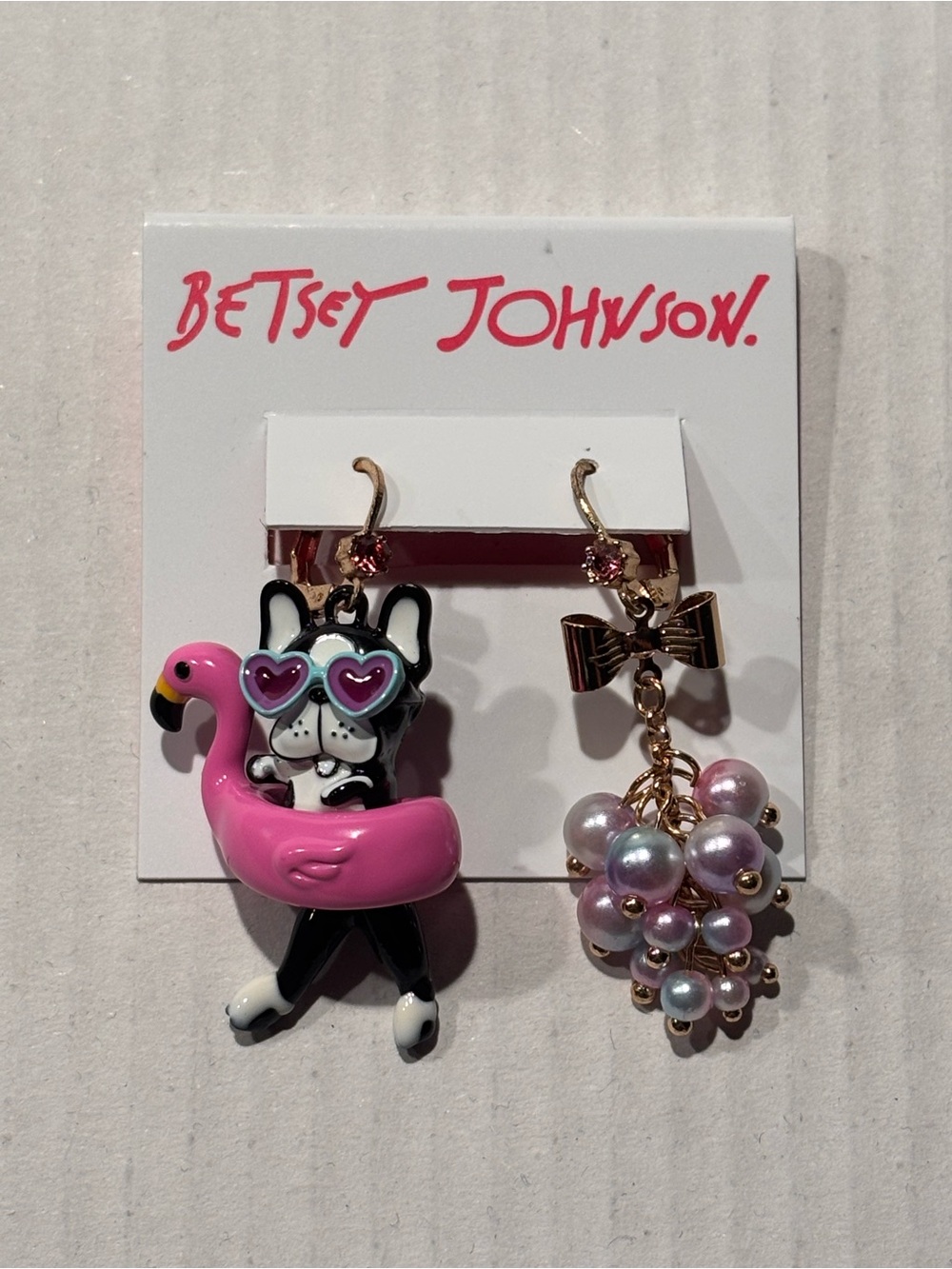 NWT Betsey Johnson Beach Dog Frenchie in Swim Floats Pearl Mismatch Earrings